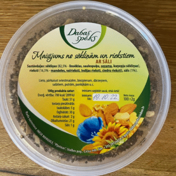 Maisījums no sēkliņām un riekstiem (ar sāli)