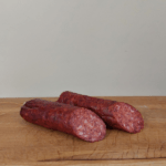Auksti kūpināta liellopa uzgriežamā desa ar pepperoni