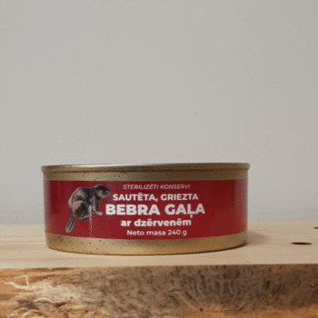 Bebra gaļa ar dzērvenēm, sautēta
